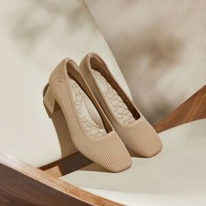 VIVAIA Melody 2.0 Nude Peach Pointed Toe Flats EU/35.5  US/5.5 New In‎ Box